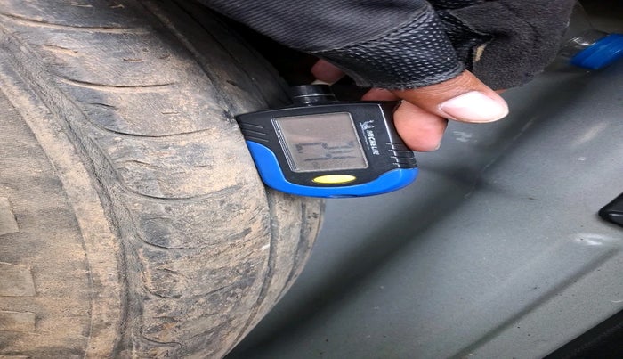 2019 KIA SELTOS HTK PLUS 1.5, Petrol, Manual, 13,140 km, tyre