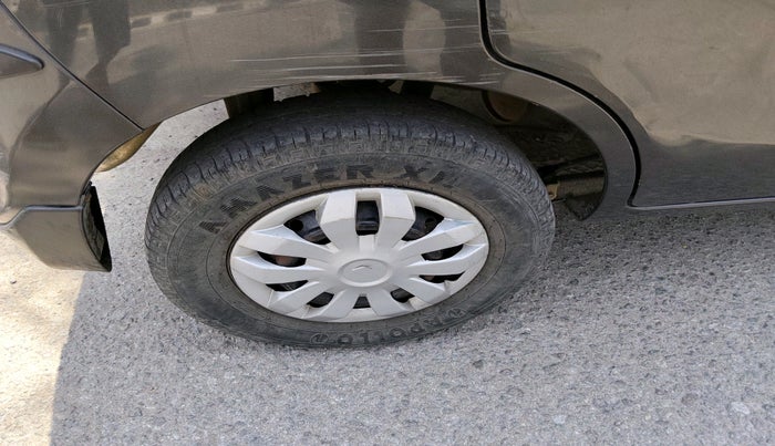 2017 Maruti Alto 800 LXI, Petrol, Manual, 49,700 km, tyre