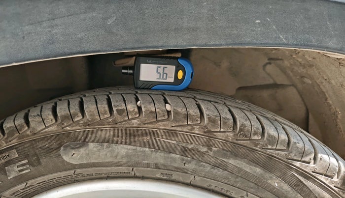 2019 Renault Kwid RXL, Petrol, Manual, 69,520 km, tyre