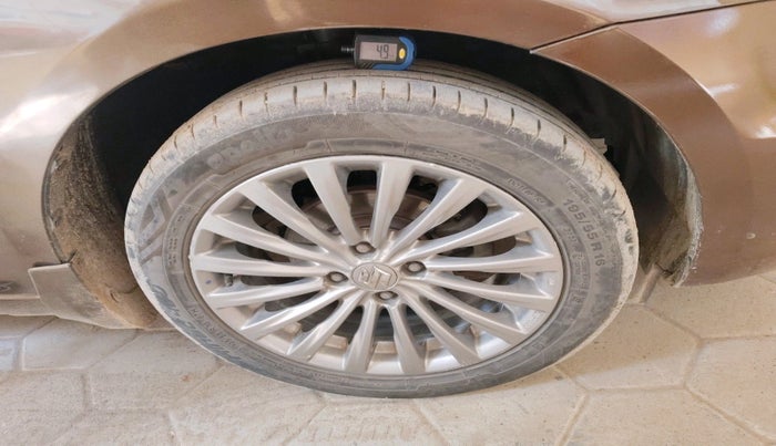 2016 Maruti Ciaz ZDI+ SHVS, Diesel, Manual, 2,05,835 km, tyre