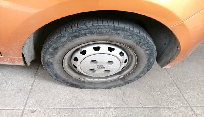 2016 Tata Tiago XM PETROL, Petrol, Manual, 85,961 km, tyre