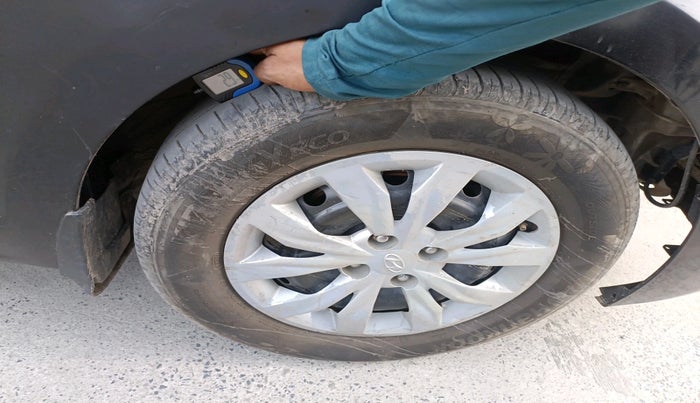 2018 Hyundai Verna 1.6 EX CRDI, Diesel, Manual, 2,20,503 km, tyre