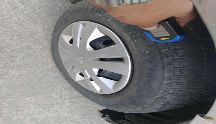 2012 Maruti Swift Dzire VXI, Petrol, Manual, 57,707 km, tyre