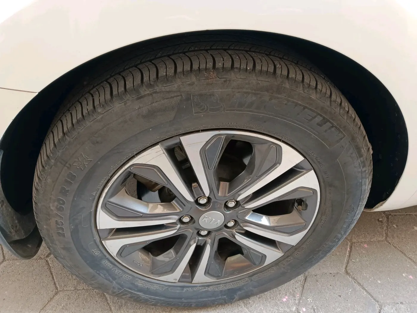 2021 KIA CARNIVAL PREMIUM 2.2 8 STR, Diesel, Automatic, 25,771 km, tyre