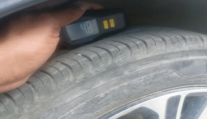 2017 Honda City 1.5L I-VTEC V MT, Petrol, Manual, 1,13,151 km, tyre