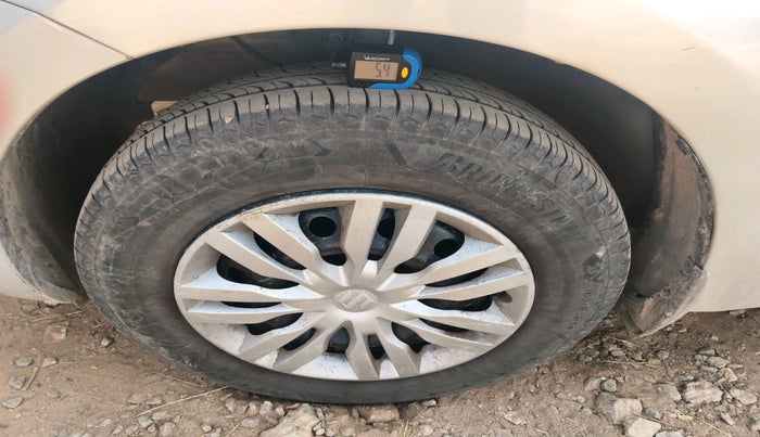 2018 Maruti Dzire VXI, Petrol, Manual, 93,828 km, tyre