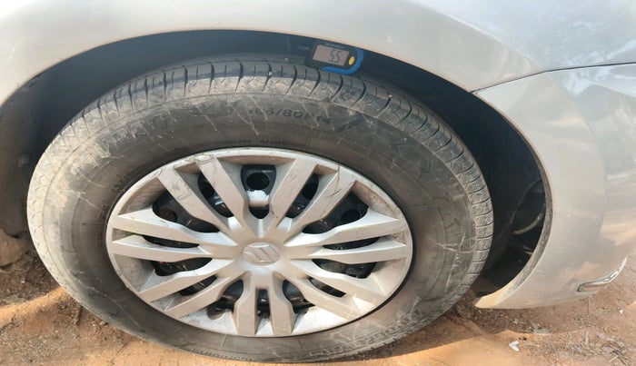 2018 Maruti Dzire VXI, Petrol, Manual, 93,828 km, tyre