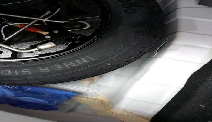 2022 Tata PUNCH PURE MT, Petrol, Manual, 23,838 km, tyre