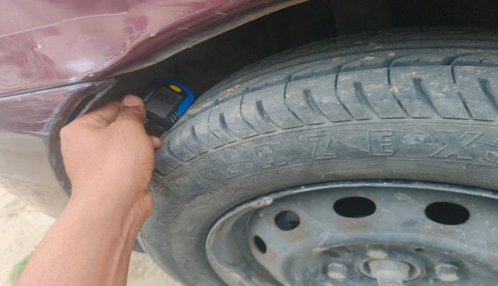 2011 Tata Indigo ECS LX CR4, Diesel, Manual, 89,000 km, tyre