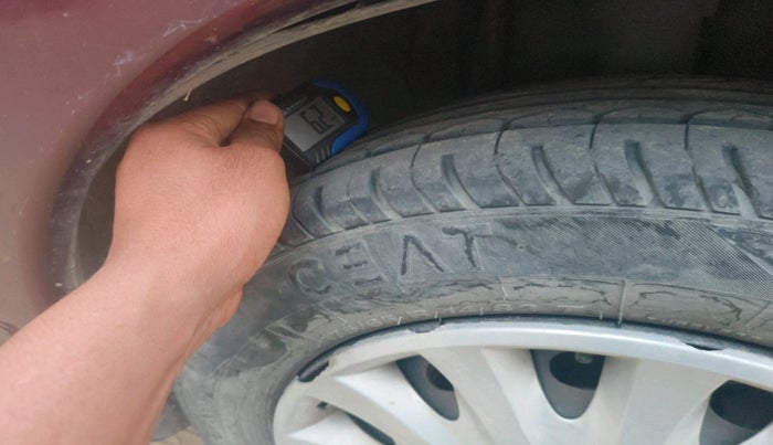 2011 Tata Indigo ECS LX CR4, Diesel, Manual, 89,000 km, tyre