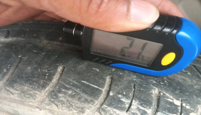 2016 Maruti Ertiga VDI SHVS, Diesel, Manual, 76,040 km, tyre