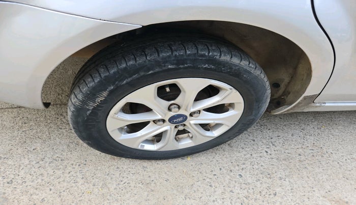 2014 Ford Classic CLXI 1.4 DIESEL, Diesel, Manual, 94,687 km, tyre