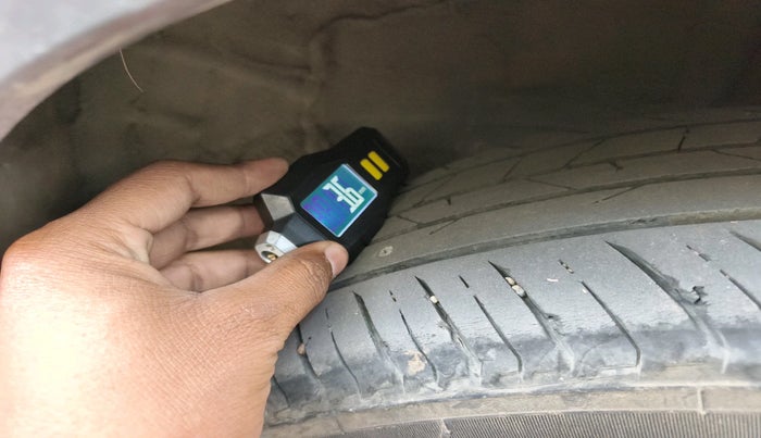 2021 Nissan MAGNITE XV MT, Petrol, Manual, 28,791 km, tyre