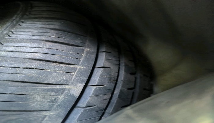 2015 Hyundai Grand i10 ASTA 1.2 KAPPA VTVT, Petrol, Manual, 85,441 km, tyre