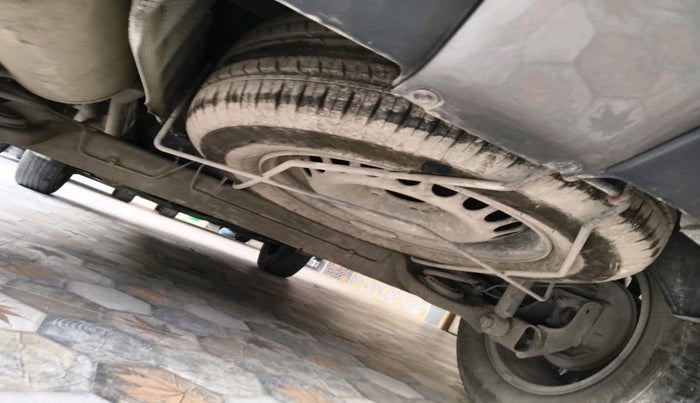 2021 Renault Duster RXZ 1.5 PETROL MT, Petrol, Manual, 28,233 km, tyre