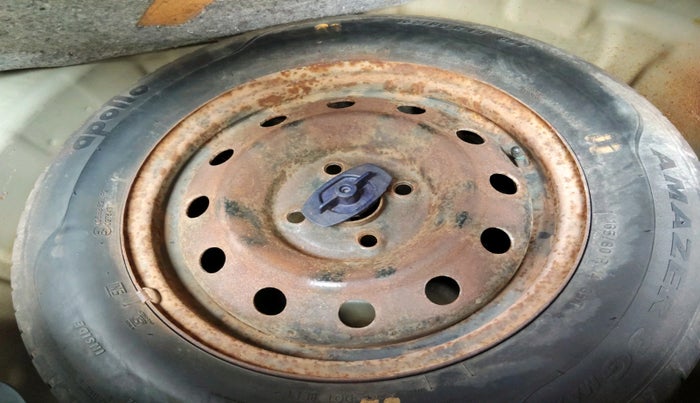 2018 Maruti Swift VXI, Petrol, Manual, 62,226 km, tyre