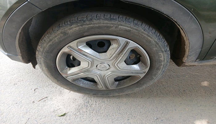 2021 Tata NEXON XM PETROL, Petrol, Manual, 62,049 km, tyre