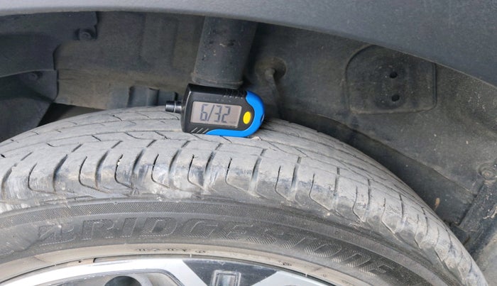 2023 Tata NEXON XM PETROL, Petrol, Manual, 41,747 km, tyre