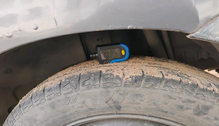 2010 Tata Indica Vista TERRA TDI, Diesel, Manual, 1,39,234 km, tyre