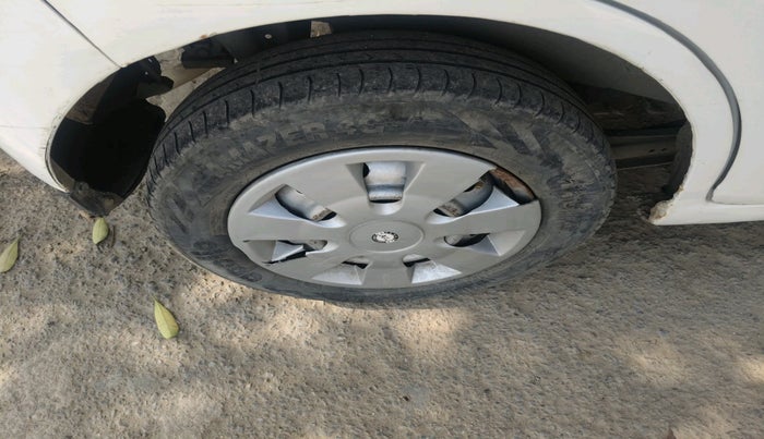 2016 Maruti Wagon R 1.0 LXI CNG, CNG, Manual, 1,51,852 km, tyre
