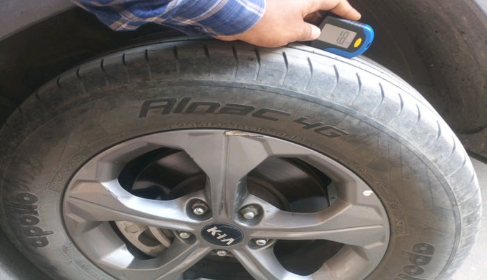 2019 KIA SELTOS HTK PLUS 1.5, Petrol, Manual, 1,36,617 km, tyre