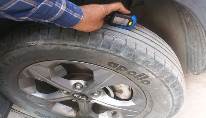 2019 KIA SELTOS HTK PLUS 1.5, Petrol, Manual, 1,36,617 km, tyre