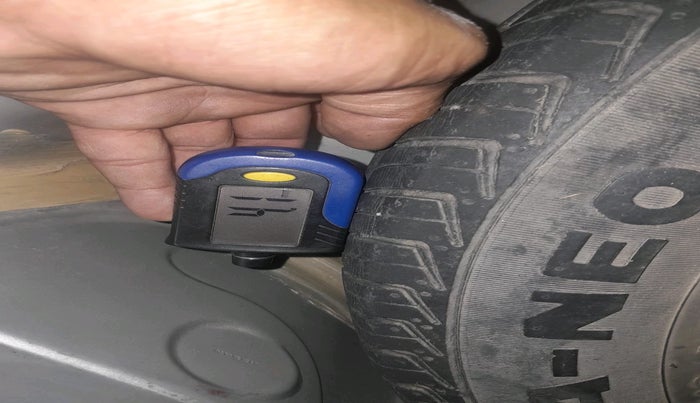 2017 Datsun Redi Go S, Petrol, Manual, 35,794 km, tyre