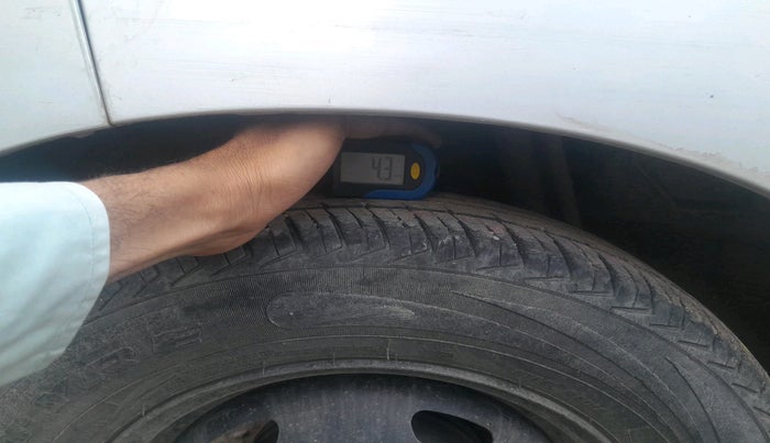 2017 Datsun Redi Go S, Petrol, Manual, 35,794 km, tyre