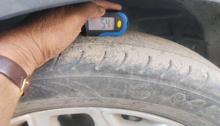 2017 Ford Ecosport TITANIUM+ 1.5L DIESEL, Diesel, Manual, 85,934 km, tyre