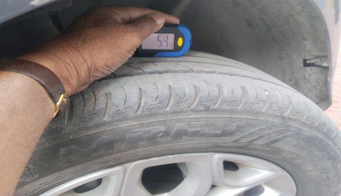 2017 Ford Ecosport TITANIUM+ 1.5L DIESEL, Diesel, Manual, 85,934 km, tyre