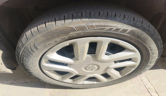 2017 Maruti Vitara Brezza VDI (O), Diesel, Manual, 78,601 km, tyre