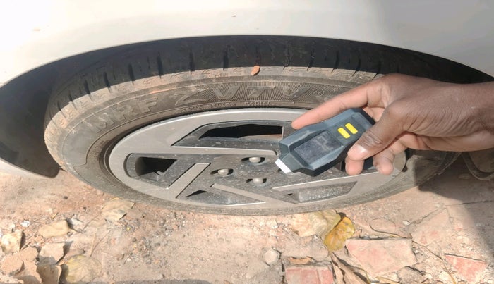 2024 Hyundai GRAND I10 NIOS SPORTZ AMT 1.2 KAPPA VTVT, Petrol, Automatic, 7,877 km, tyre