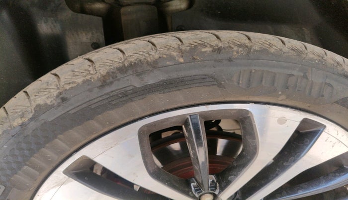 2022 MG HECTOR SHARP 2.0 DIESEL, Diesel, Manual, 75,700 km, tyre