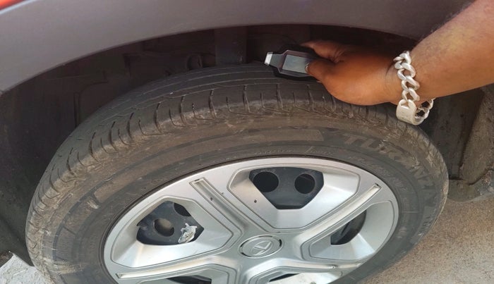 2022 Tata NEXON XM SUNROOF PETROL, Petrol, Manual, 42,603 km, tyre