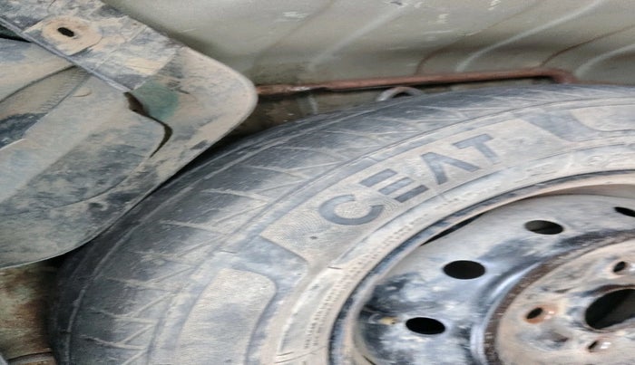 2020 Maruti Alto VXI, Petrol, Manual, 46,634 km, tyre