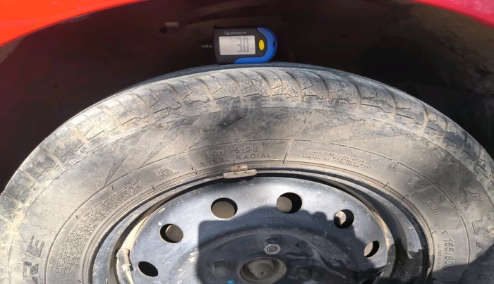 2013 Maruti Swift Dzire VDI, Diesel, Manual, 1,22,629 km, tyre