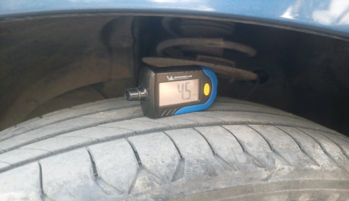 2017 Maruti Baleno ALPHA PETROL 1.2, Petrol, Manual, 45,529 km, tyre