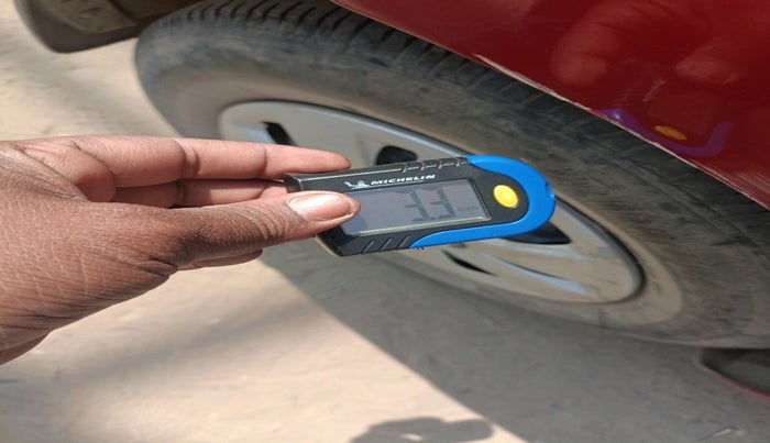 2012 Hyundai i10 SPORTZ 1.2, Petrol, Manual, 54,697 km, tyre