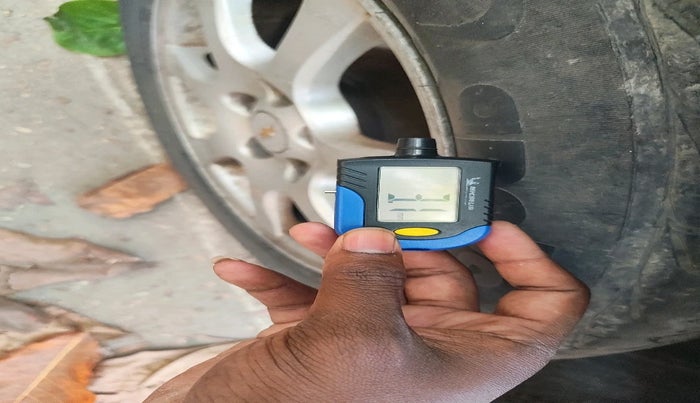 2011 Chevrolet Cruze LTZ, Diesel, Manual, 76,817 km, tyre