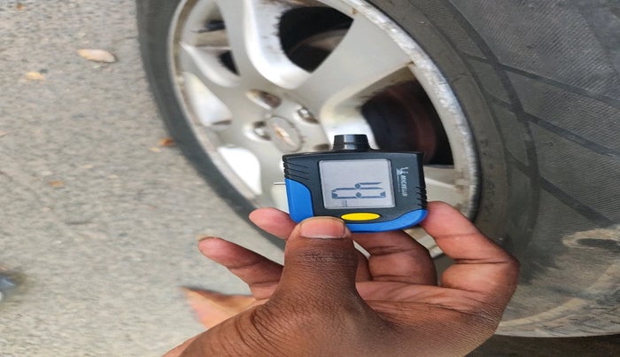 2011 Chevrolet Cruze LTZ, Diesel, Manual, 76,817 km, tyre