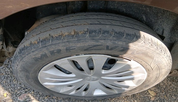 2012 Maruti Ertiga VDI, Diesel, Manual, 1,26,233 km, tyre