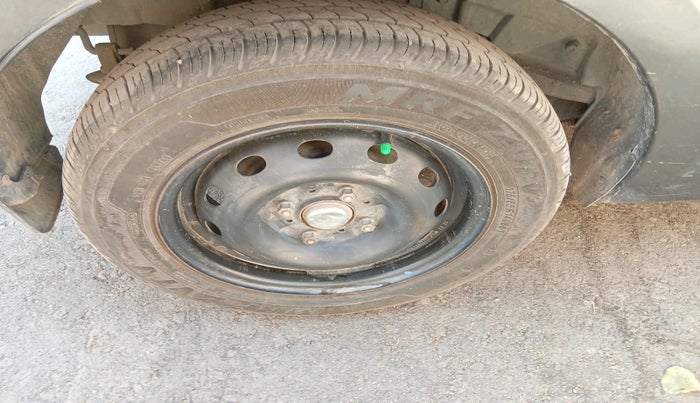 2022 Tata TIGOR XZ CNG, CNG, Manual, 82,653 km, tyre