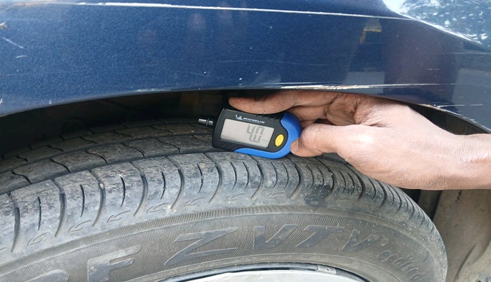 2018 Maruti Ertiga VXI CNG, CNG, Manual, 90,542 km, tyre