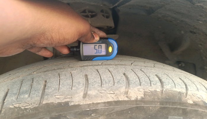 2024 Tata Harrier PURE, Diesel, Manual, 50,310 km, tyre