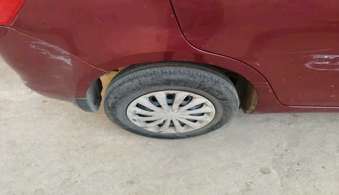 2015 Maruti Swift Dzire VXI, Petrol, Manual, 96,545 km, tyre