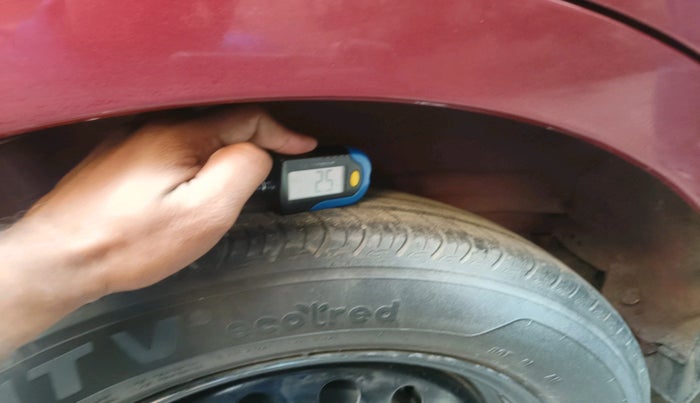 2023 Maruti New Wagon-R VXI CNG 1.0, CNG, Manual, 66,851 km, tyre