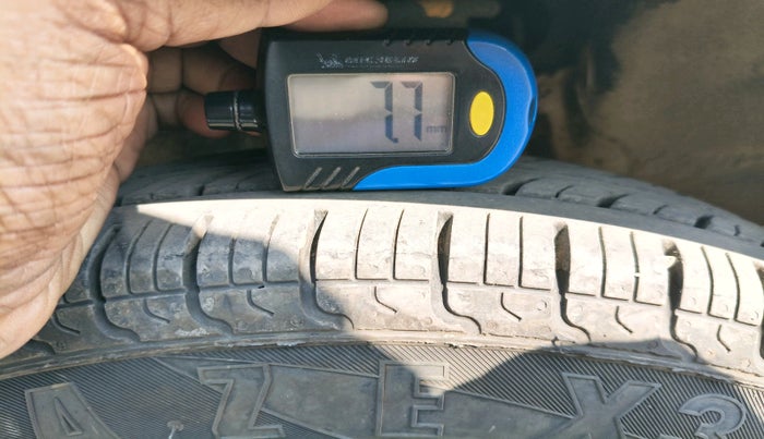 2014 Maruti Alto 800 LXI, Petrol, Manual, 21,930 km, tyre