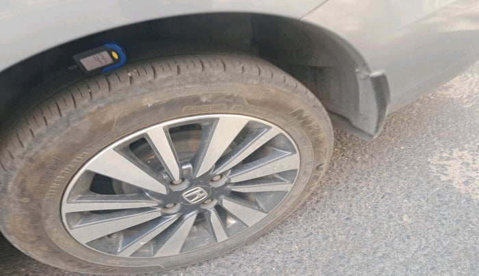 2023 Honda City 1.5L I-VTE V CVT, Petrol, Automatic, 30,351 km, tyre