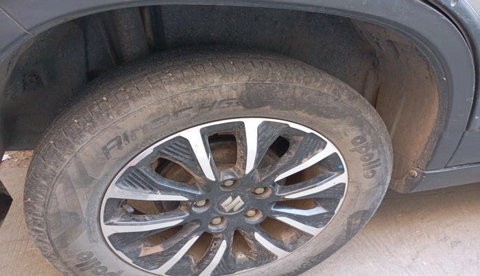 2020 Maruti Vitara Brezza ZXI AT SHVS, Petrol, Automatic, 21,757 km, tyre