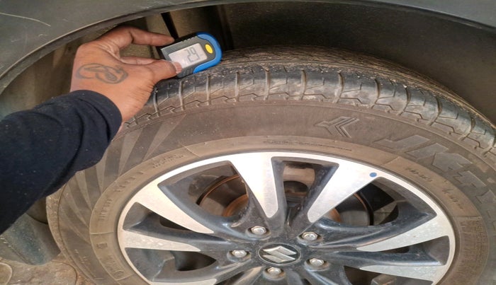 2020 Maruti S Cross ZETA 1.5, Petrol, Manual, 1,15,266 km, tyre